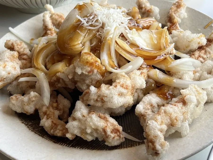 Black vinegar deungsim tangsuyuk drizzled with sauce