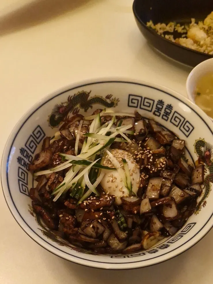 볶음밥과 함께 나온 계란국
