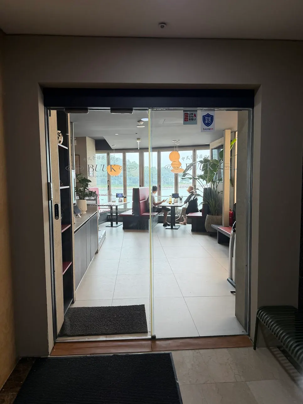 Luxurious elevator in the restaurant building