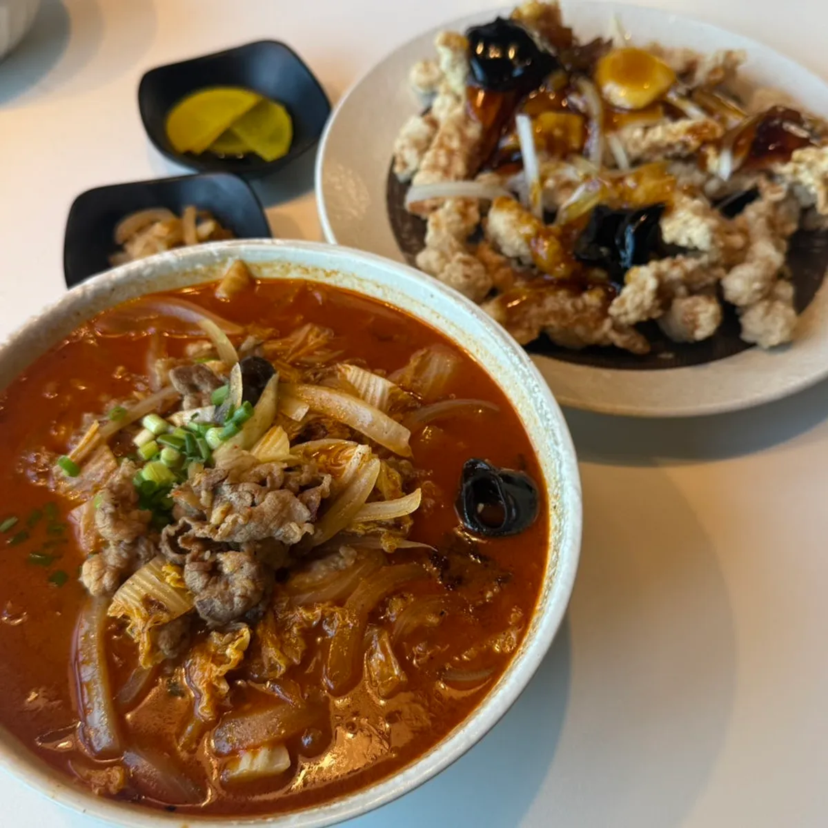 A plate of small black vinegar tangsuyuk