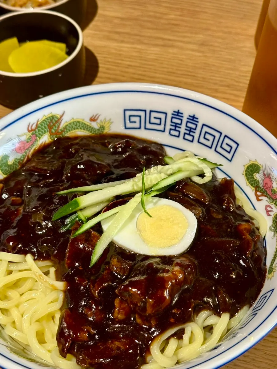 BUUK jajangmyeon with thick noodles
