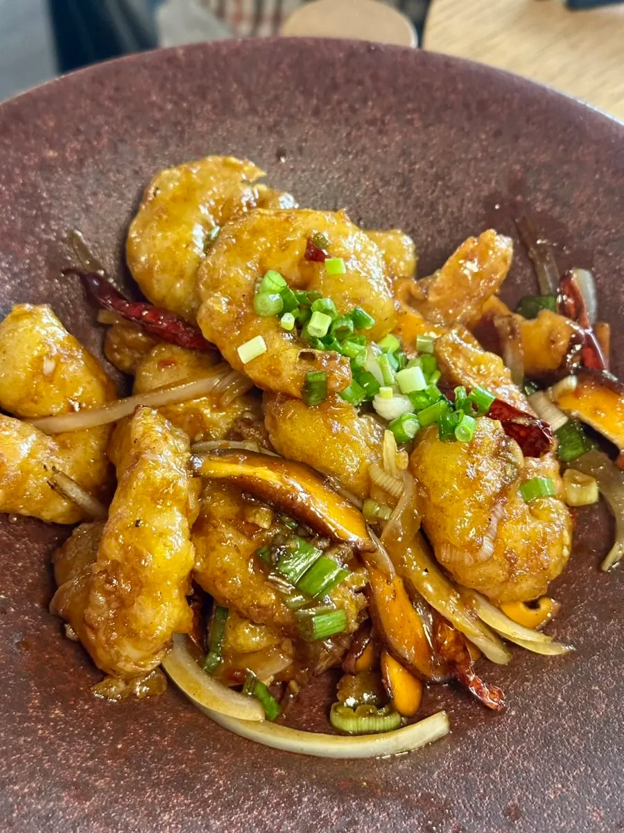 Kkanpung shrimp showing plump shrimp meat