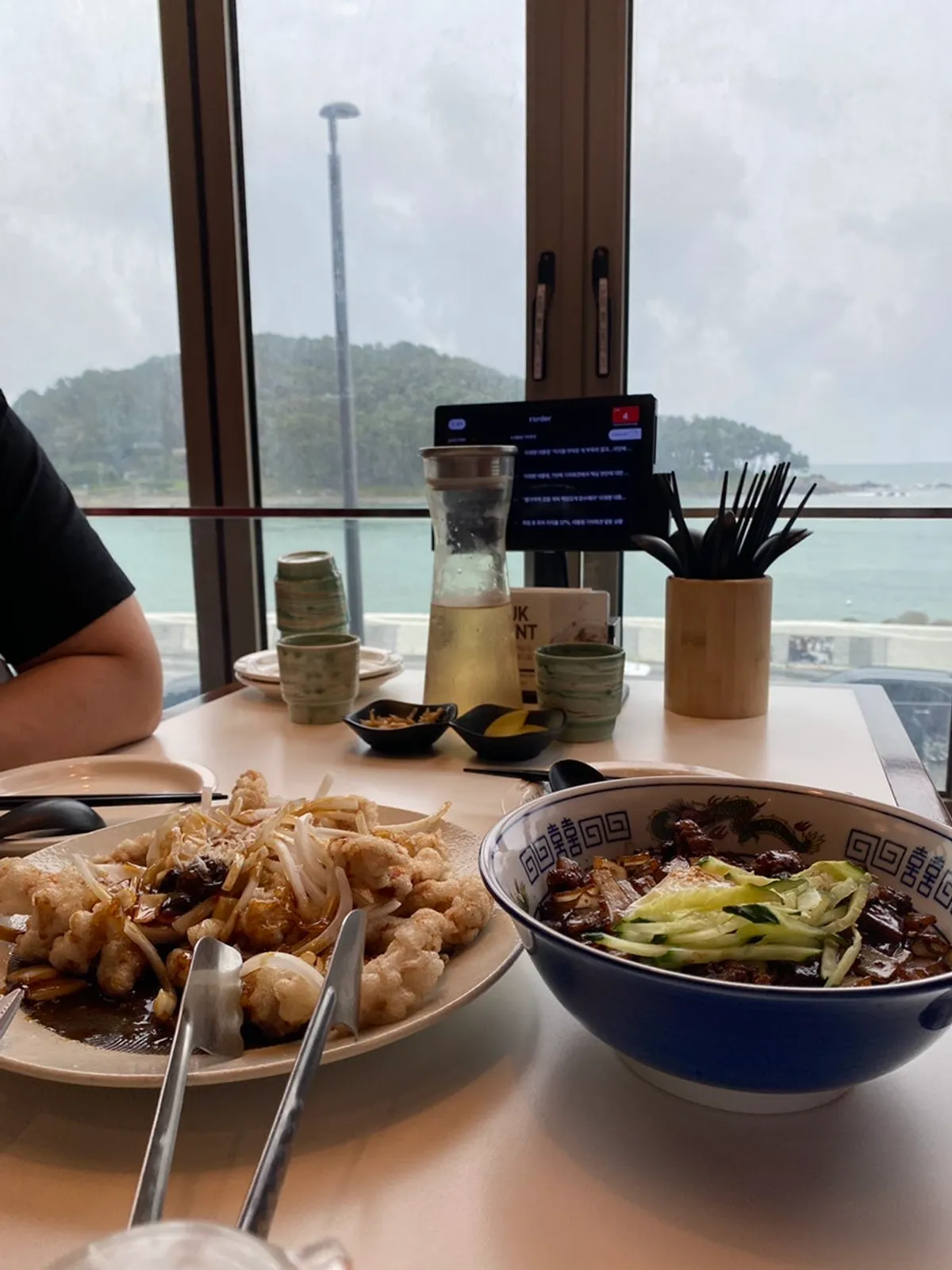 Featured photo from the visit to Bueokgan Chinese Marine City Branch