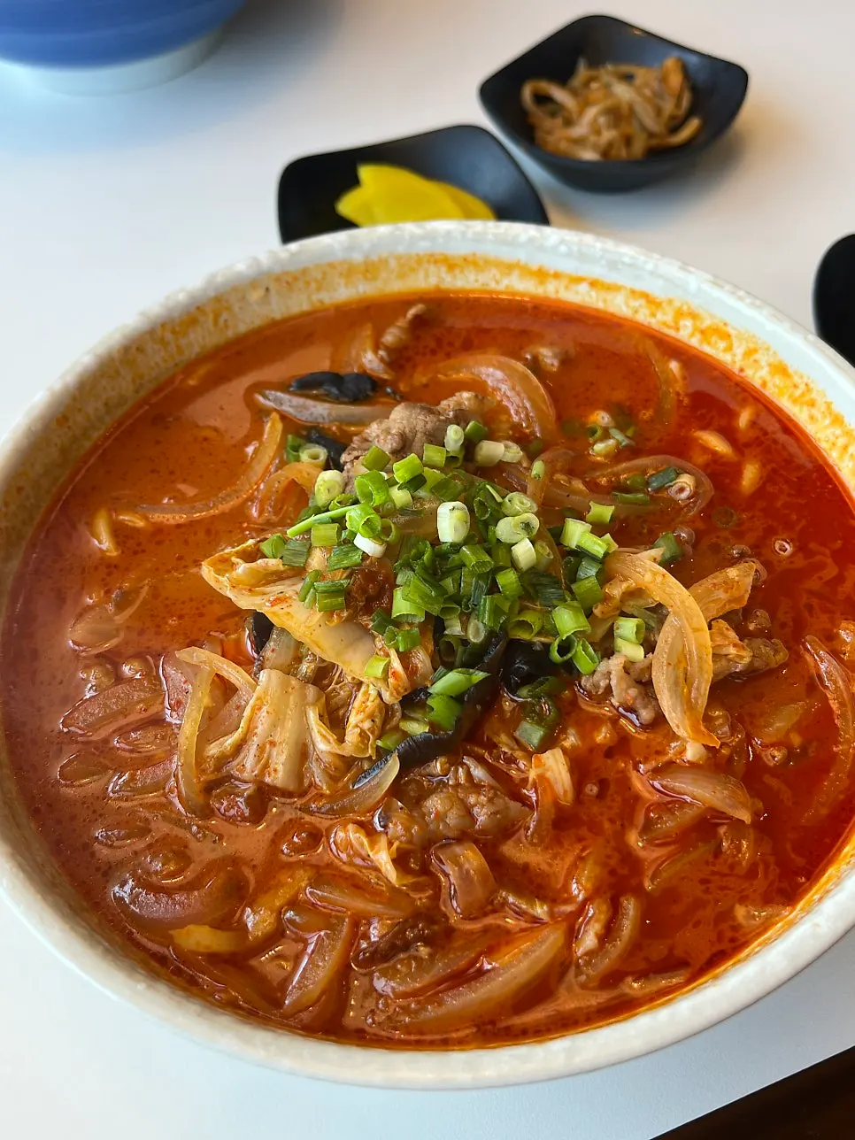 A bowl of woo-samgyeop beef jjamppong