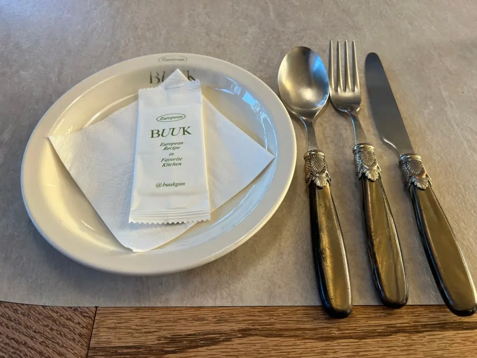 Basic table setting and cutlery at Bueokgan Sangmu Branch