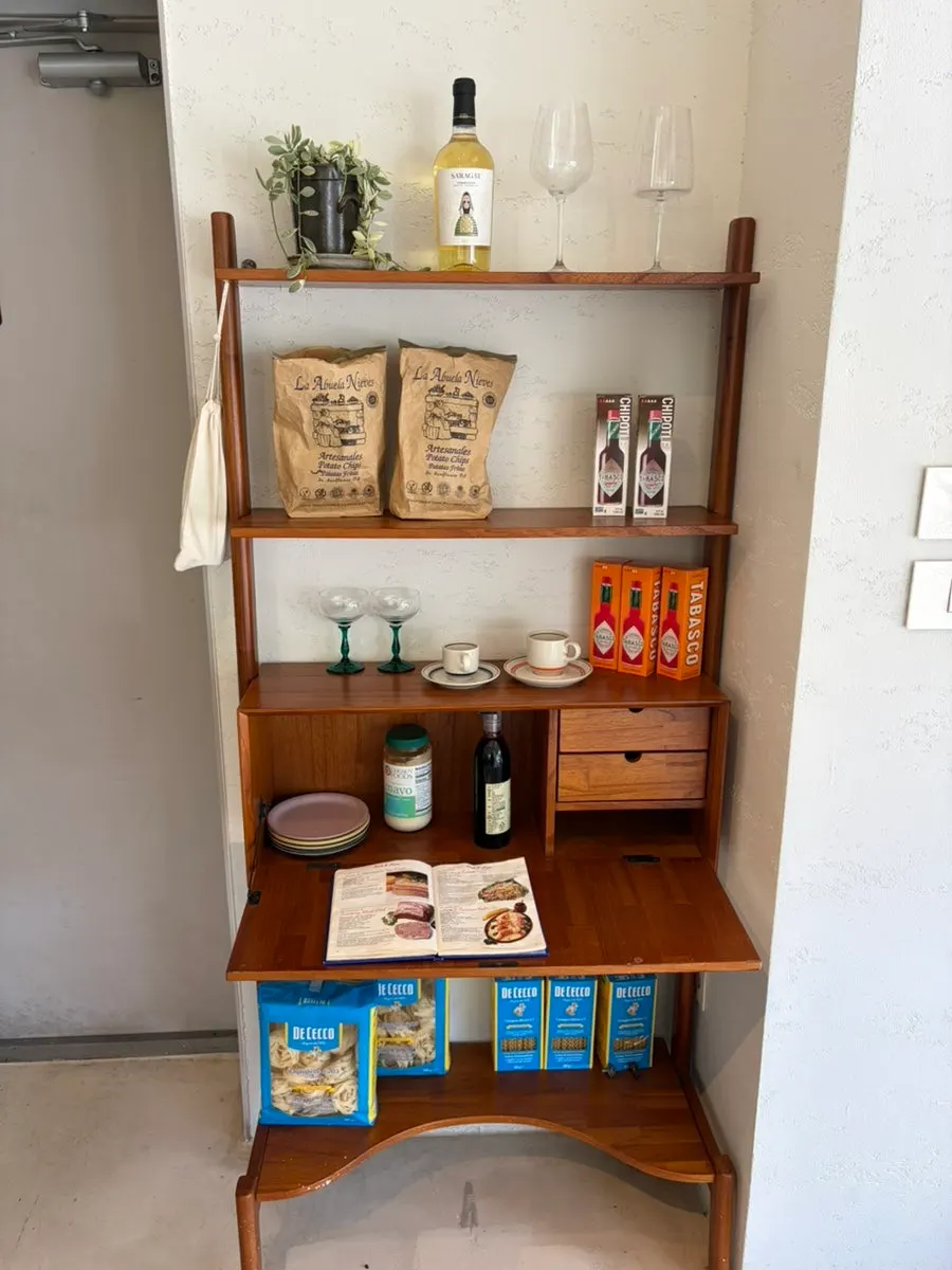 Tasteful props in a corner of the store