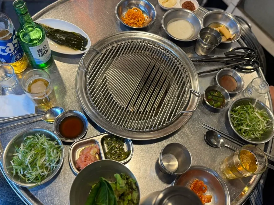 부엉이마을 기본 밑반찬 상차림
