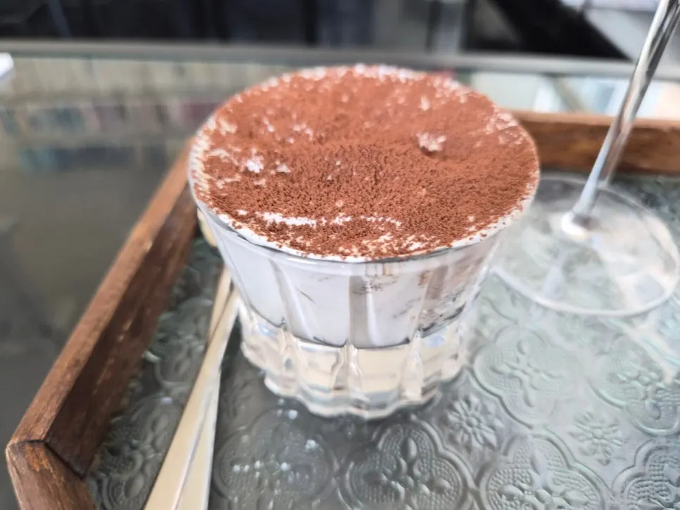 사장님이 직접 만든 1인 티라미수