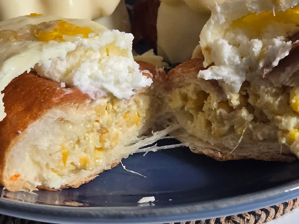 Egg tart with soft custard