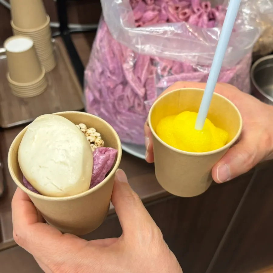 Mango slush and puffed-rice snack dessert