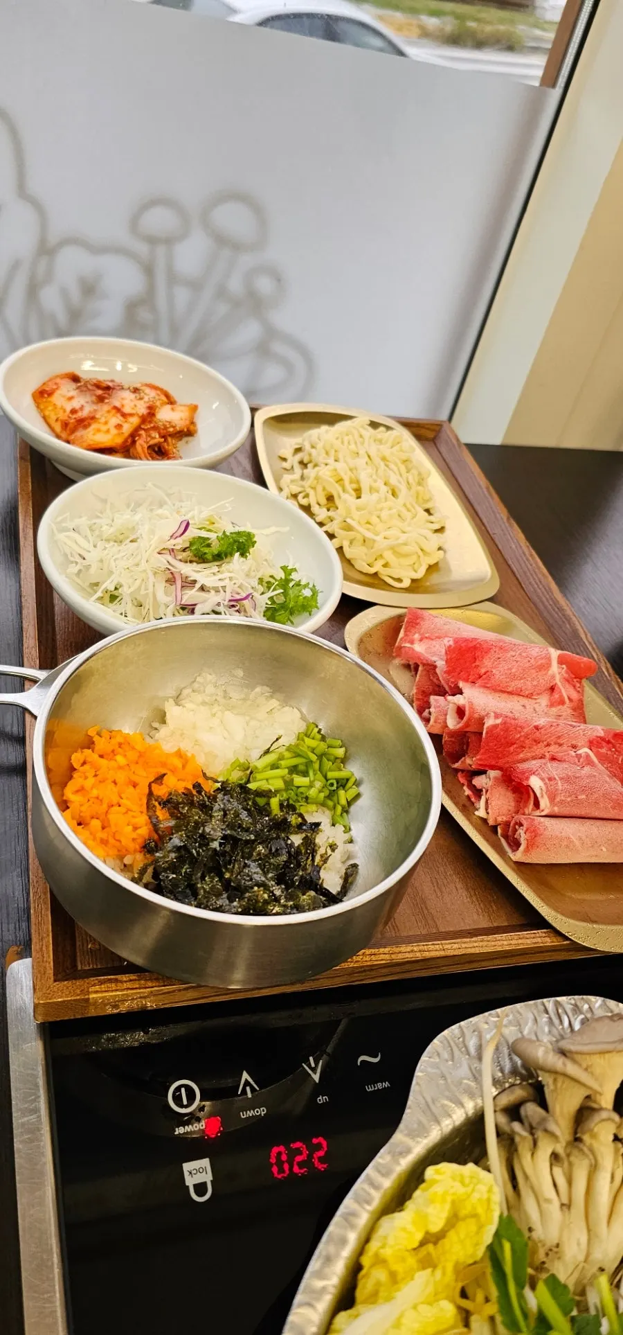 온정반샤브칼국수 매장 내부 좌석