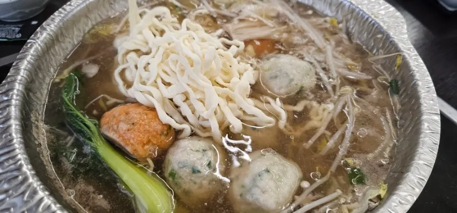 무료 곤드레밥과 반찬 상차림