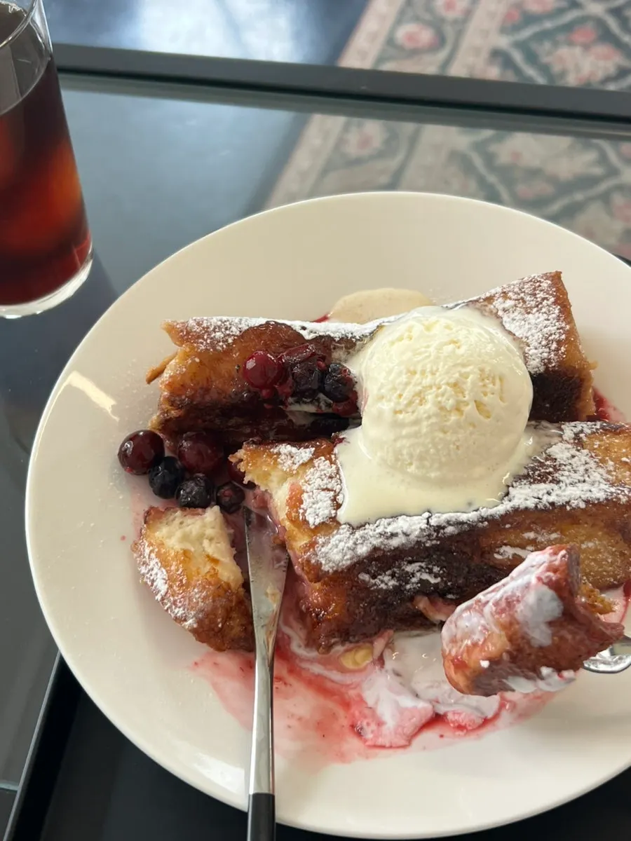 French toast with berry compote