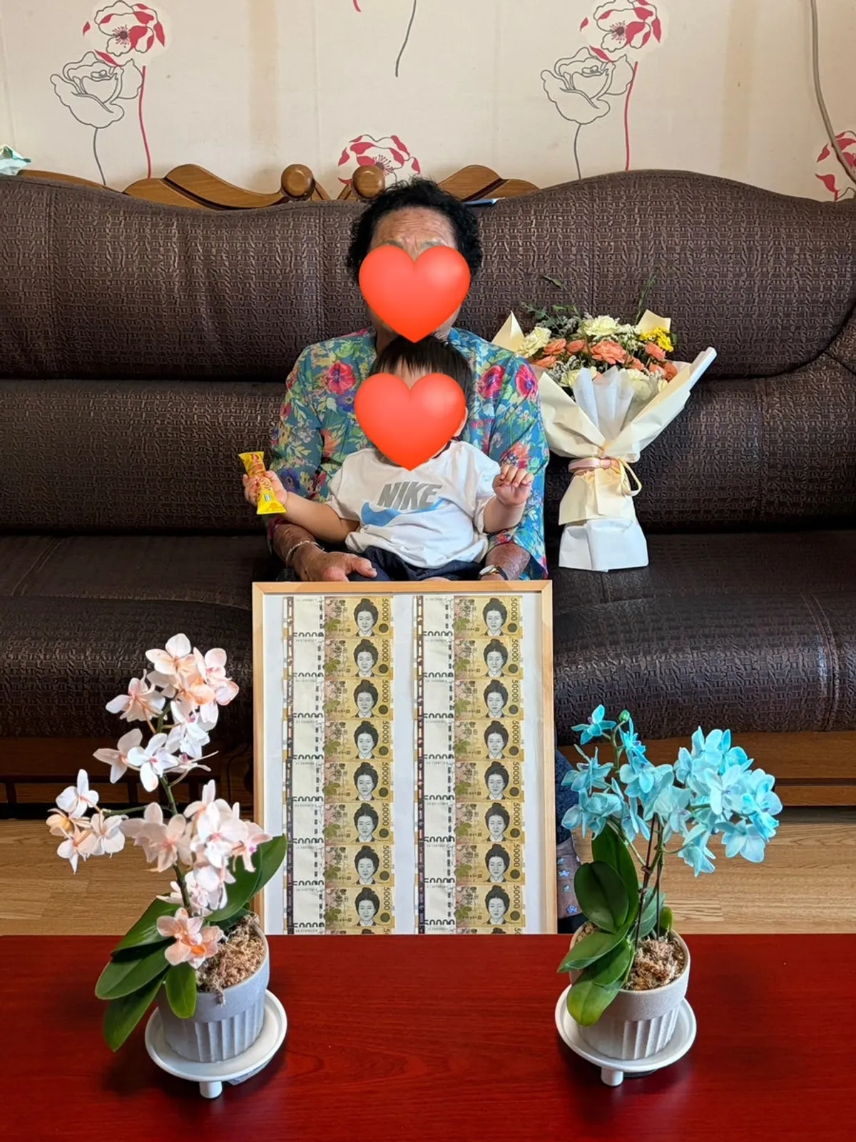 ₩50,000 birthday bouquet from Jeongjik Farm Flower