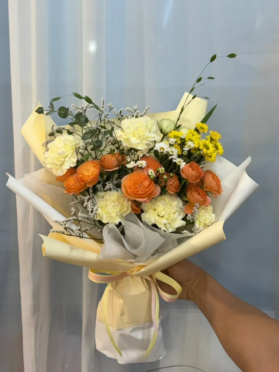 Dried flower bouquet given for writing a Naver review