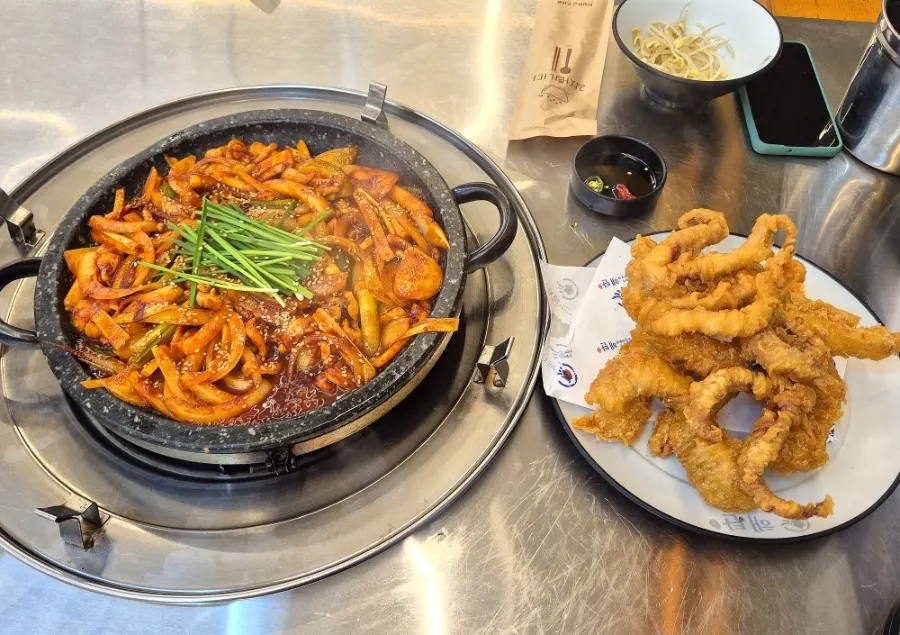 Table set with the ordered squid dishes