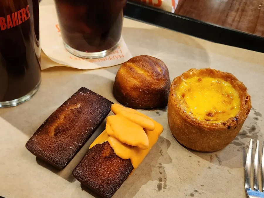 Salty financier and yellow cheese financier side by side