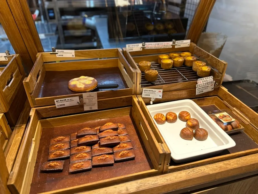 Full view of the dessert display case