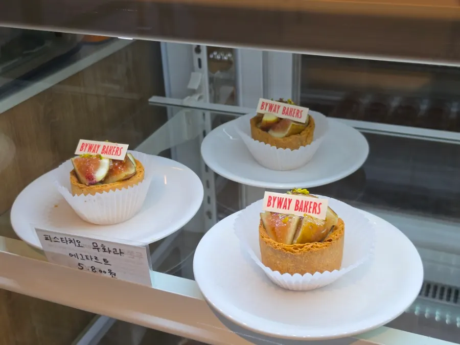 Desserts inside the refrigerated showcase