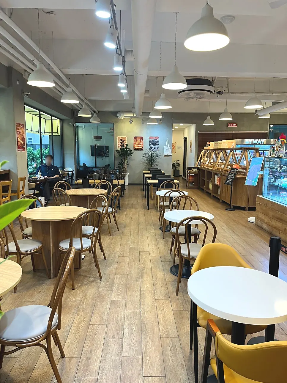 Route to BYWAY BAKERS near Exit 1 of Yeongdeungpogu Office Station