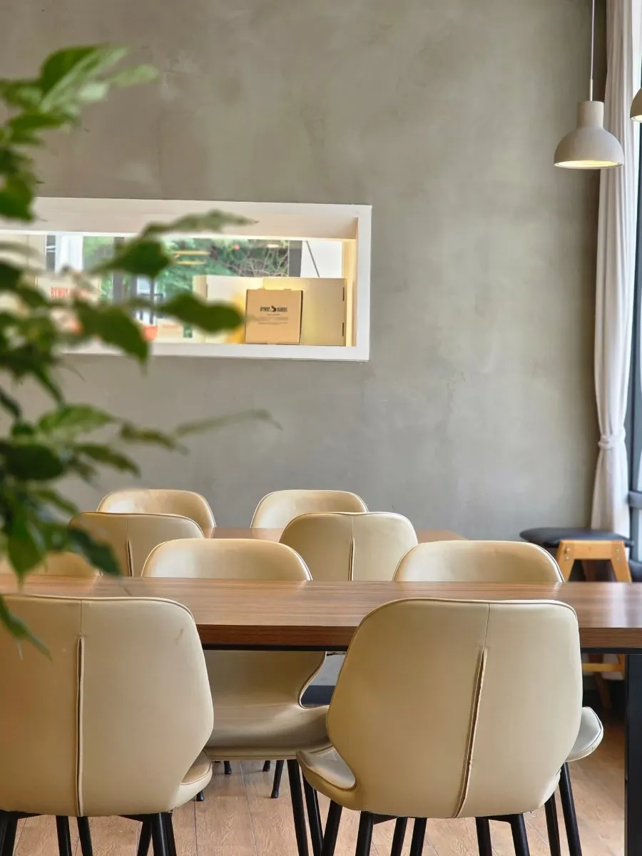 Group seating area that can hold 10 or more people