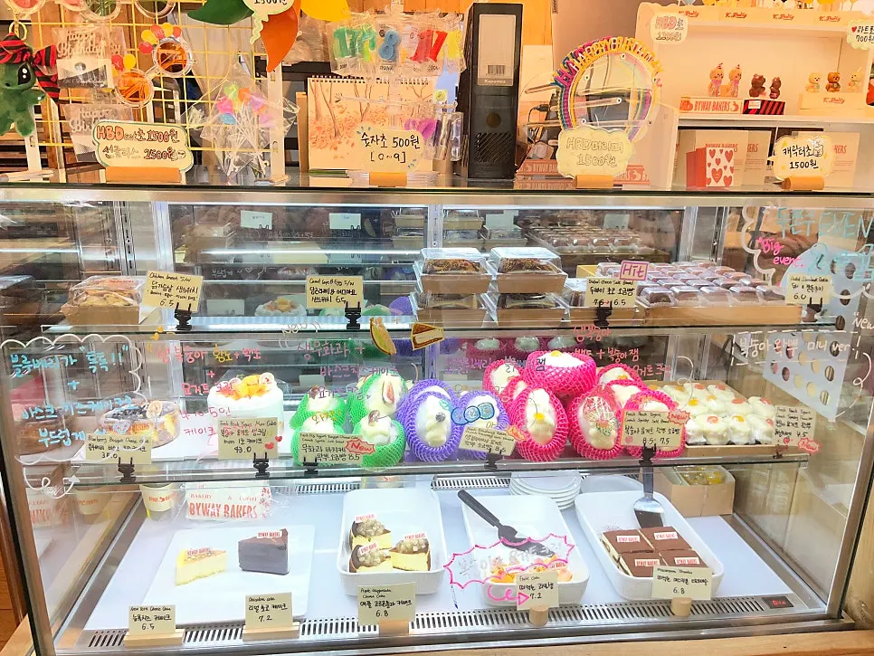 Basic salt bread on display with price tag