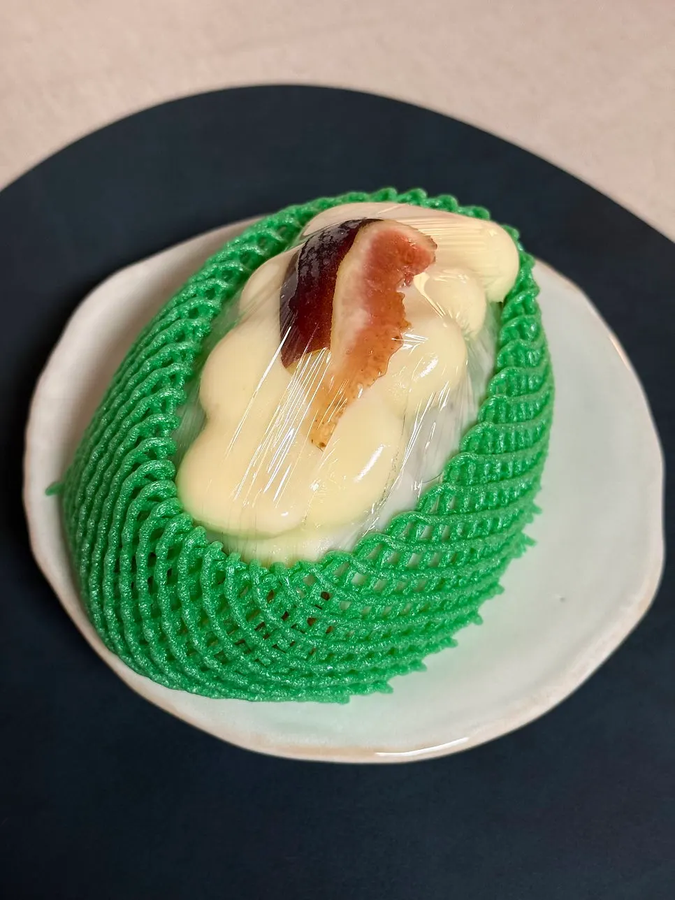 무화과바치케 왁뿌소금빵 단면