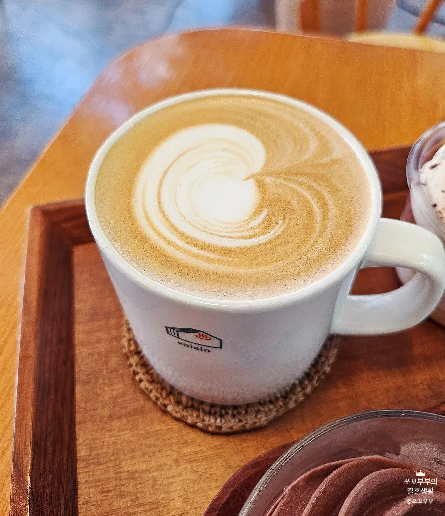 Close-up of Café Buajang's chestnut tiramisu plate
