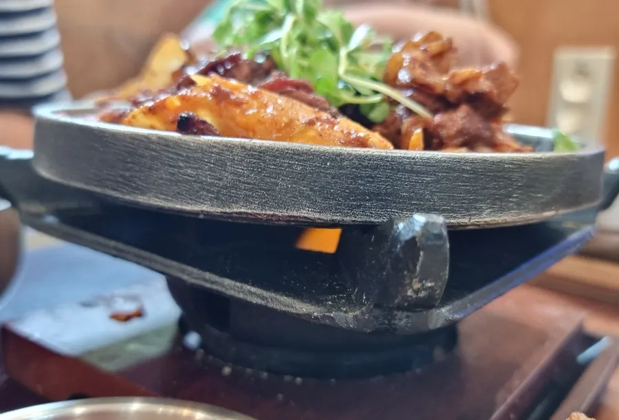 직화제육 한정식밥상 전체 상차림