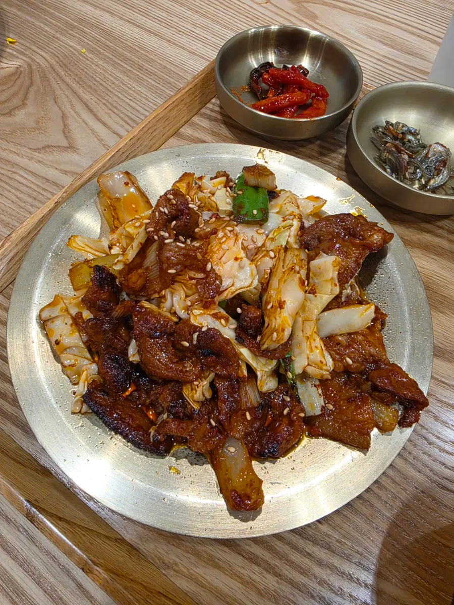 카페동이 직화구이 한상 구성