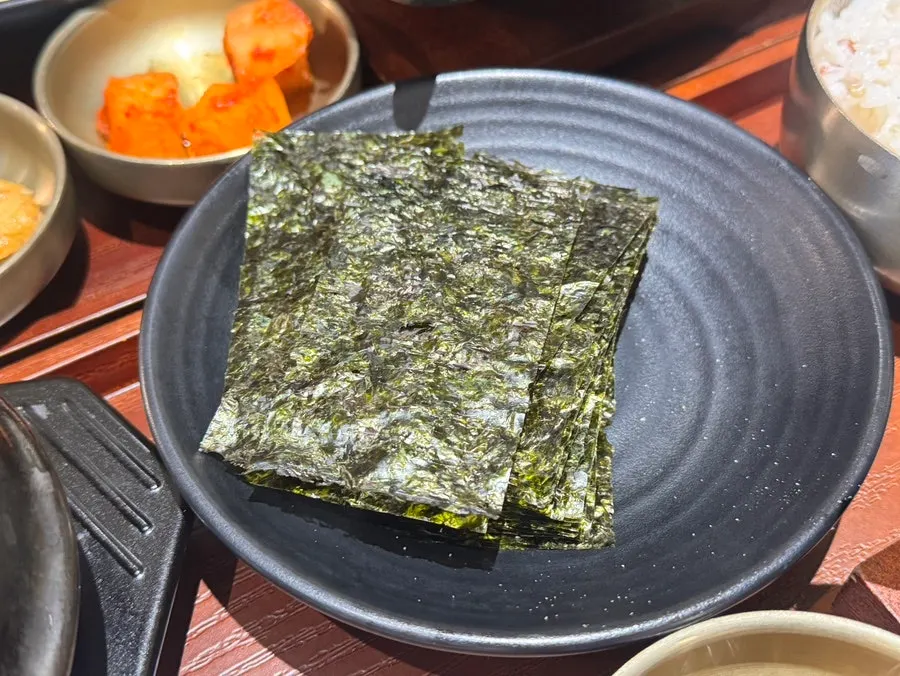 뚝배기에 담겨 나온 된장찌개
