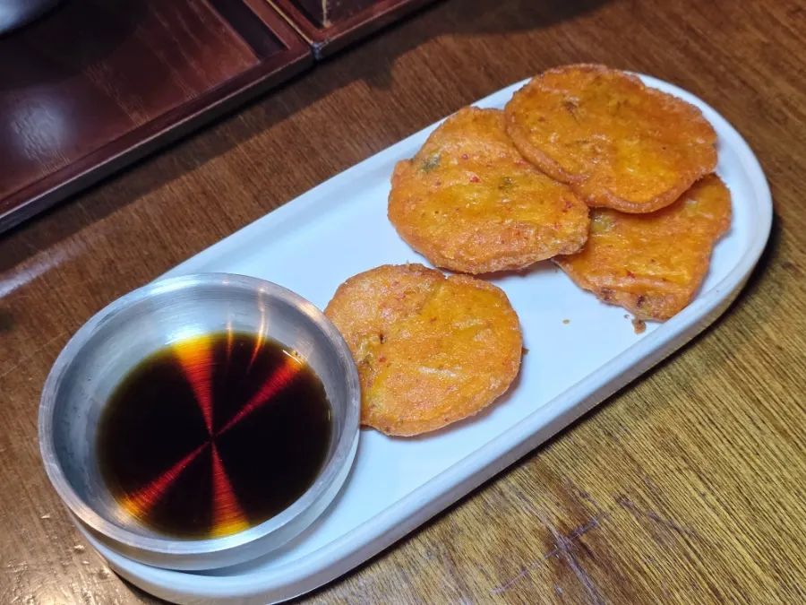 Bite-sized kimchi pancake added as a side dish