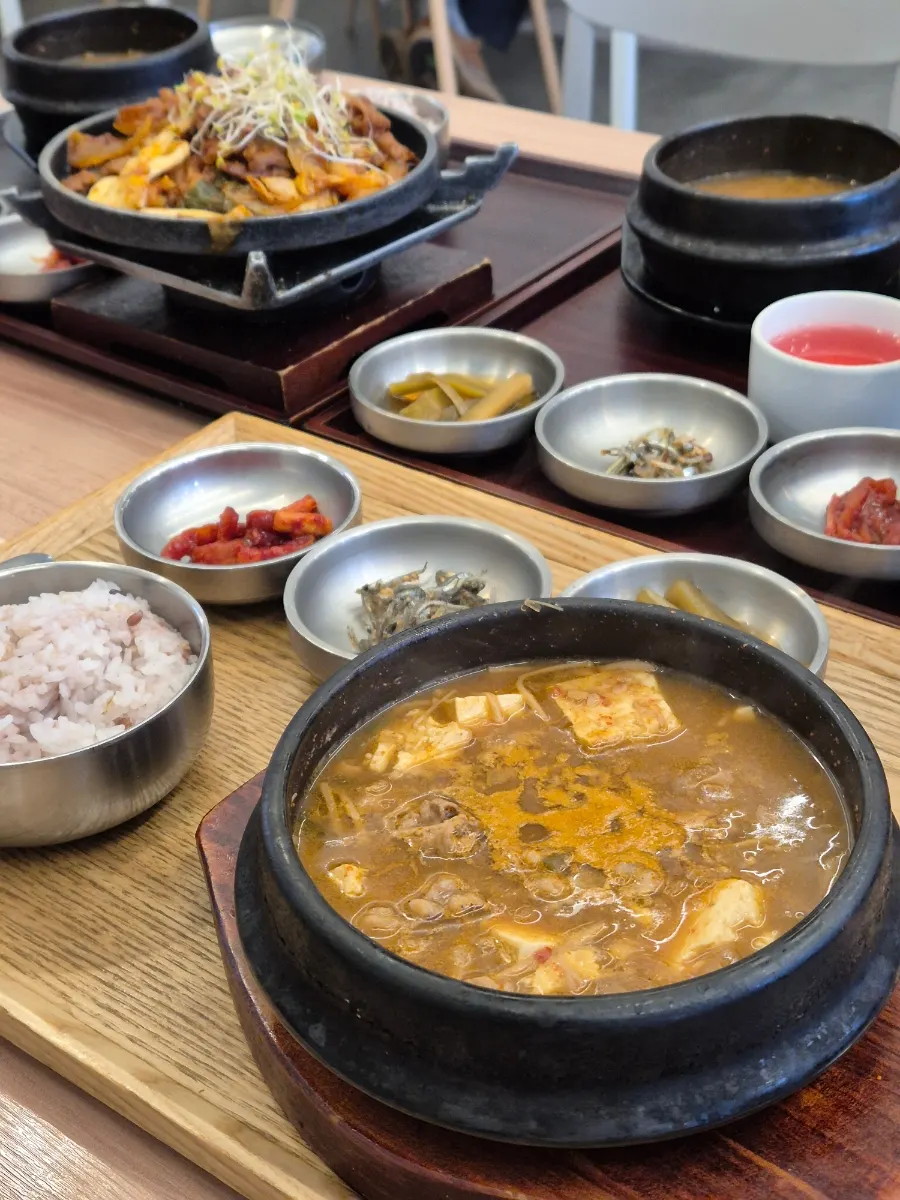Big chunks of tofu in the beef brisket doenjang jjigae