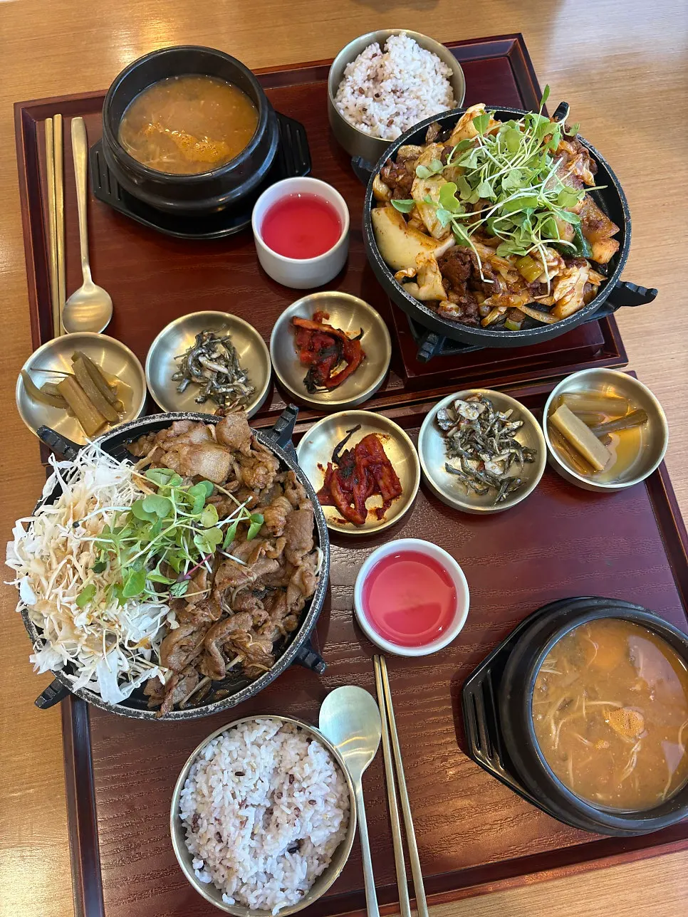 Solo tray with rice, soup, and side dishes