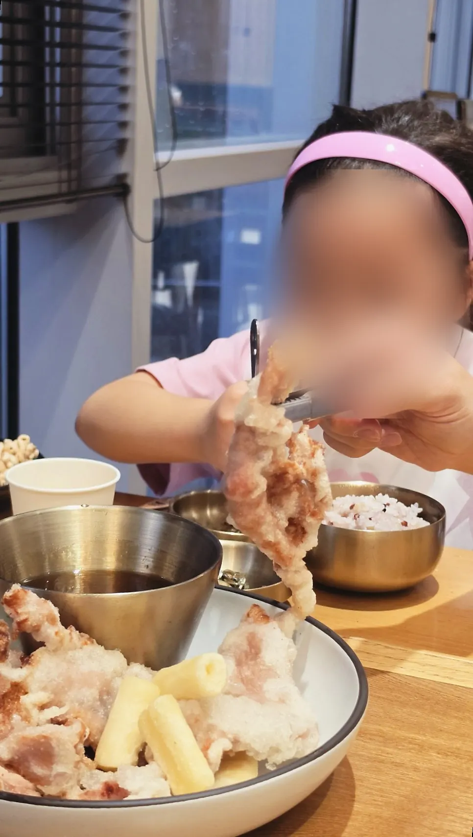 동이 누룩 숙성 탕수육 소자와 소스