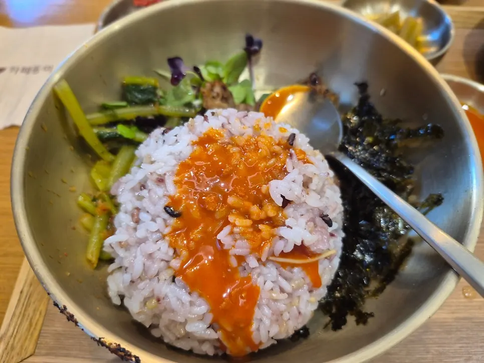 Close-up of Cafe Dongi's yeolmu bibimbap