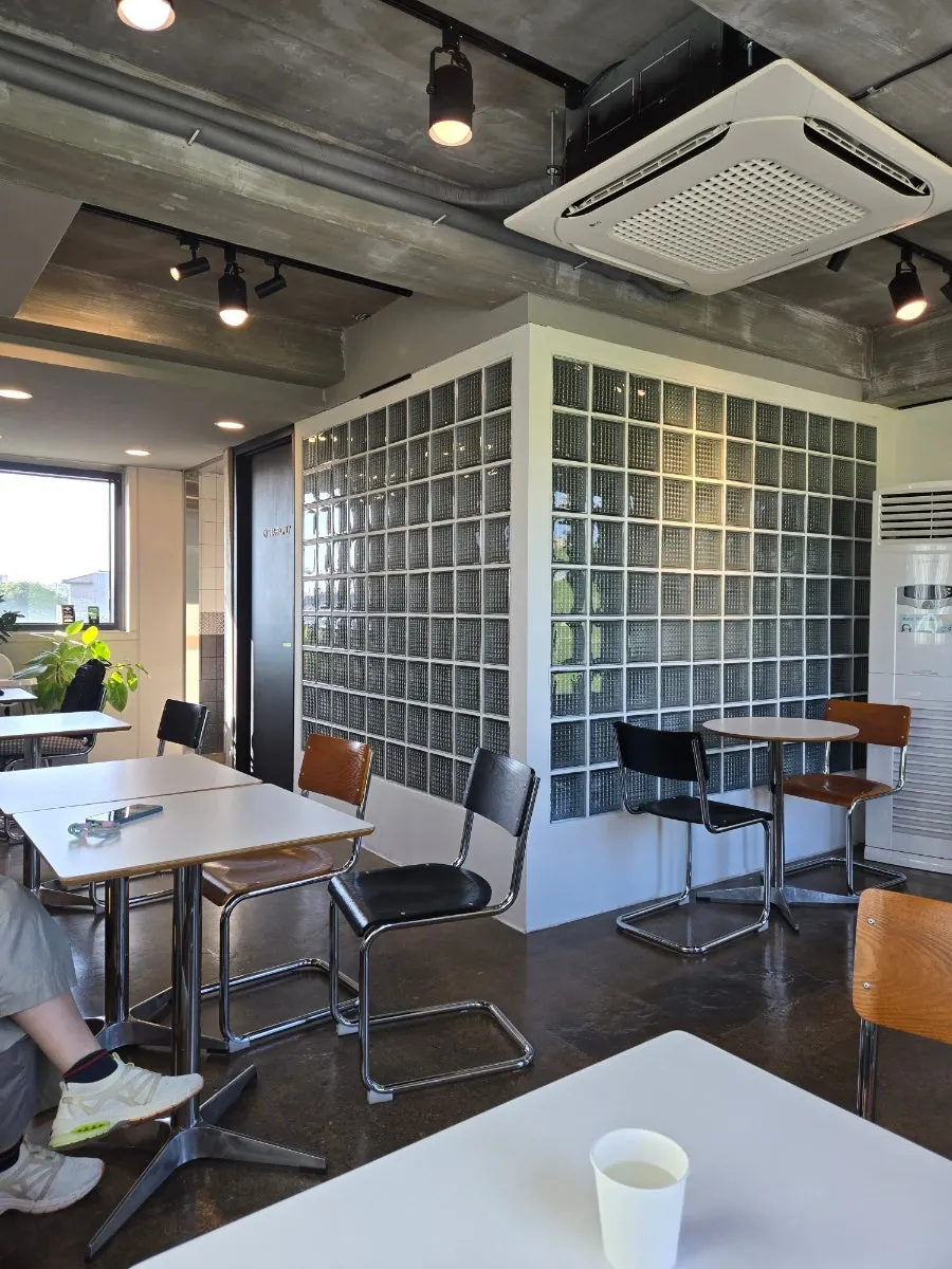 Window seating on the 2nd floor of Caffeine Focus