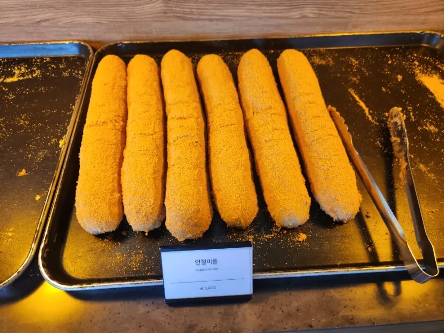 카페 먹 베이커리 코너 전경