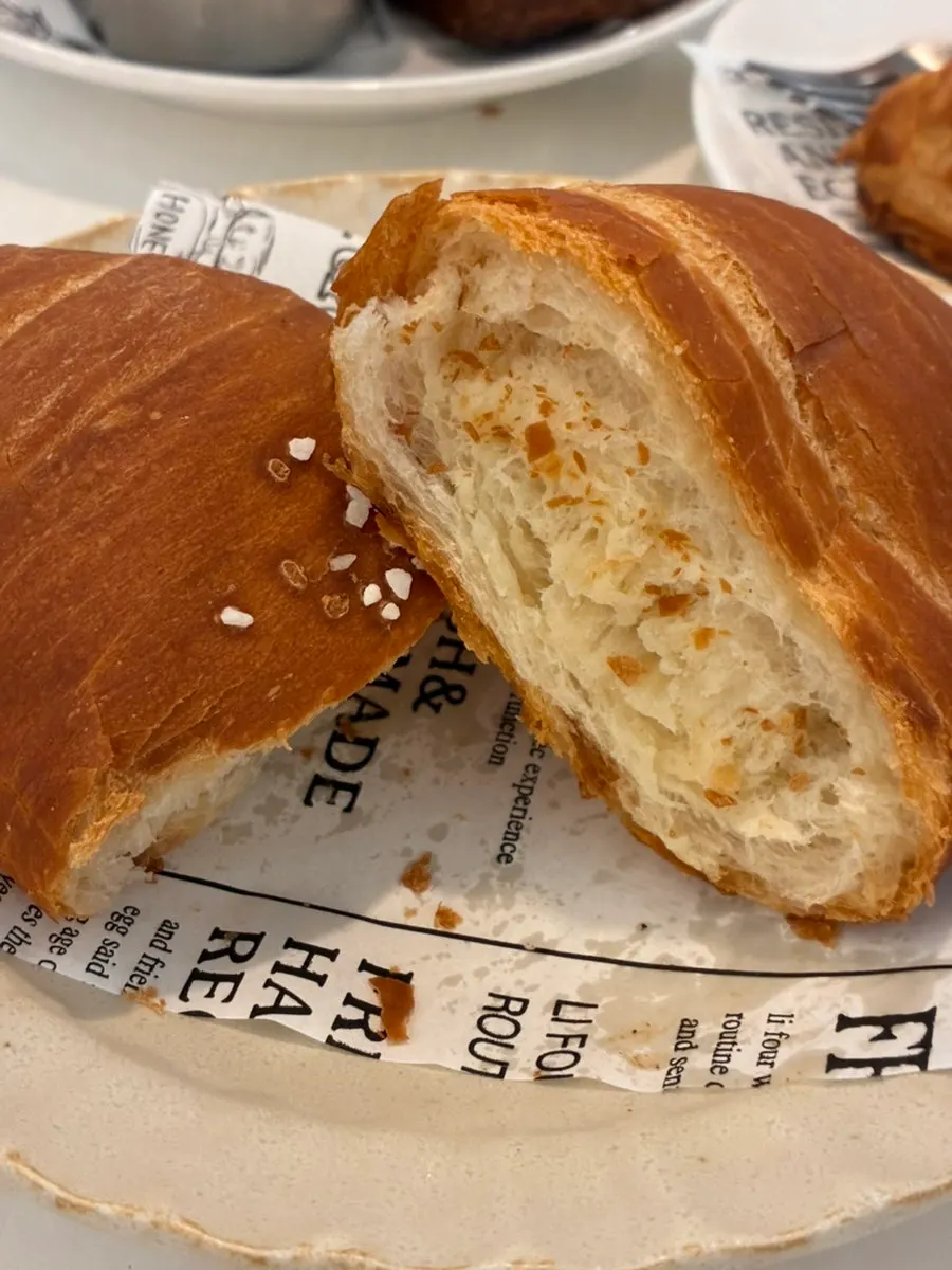 Three bakery items ordered