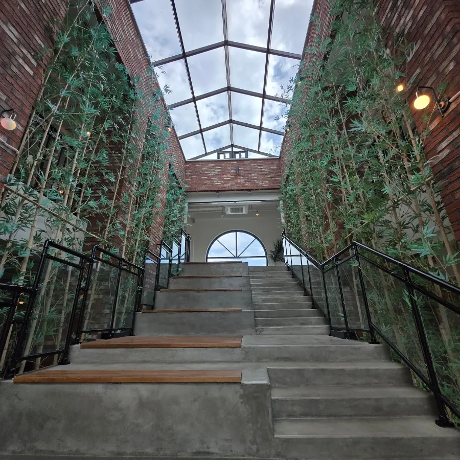 Seating near the stairs to Cafe Neorae's 3rd floor