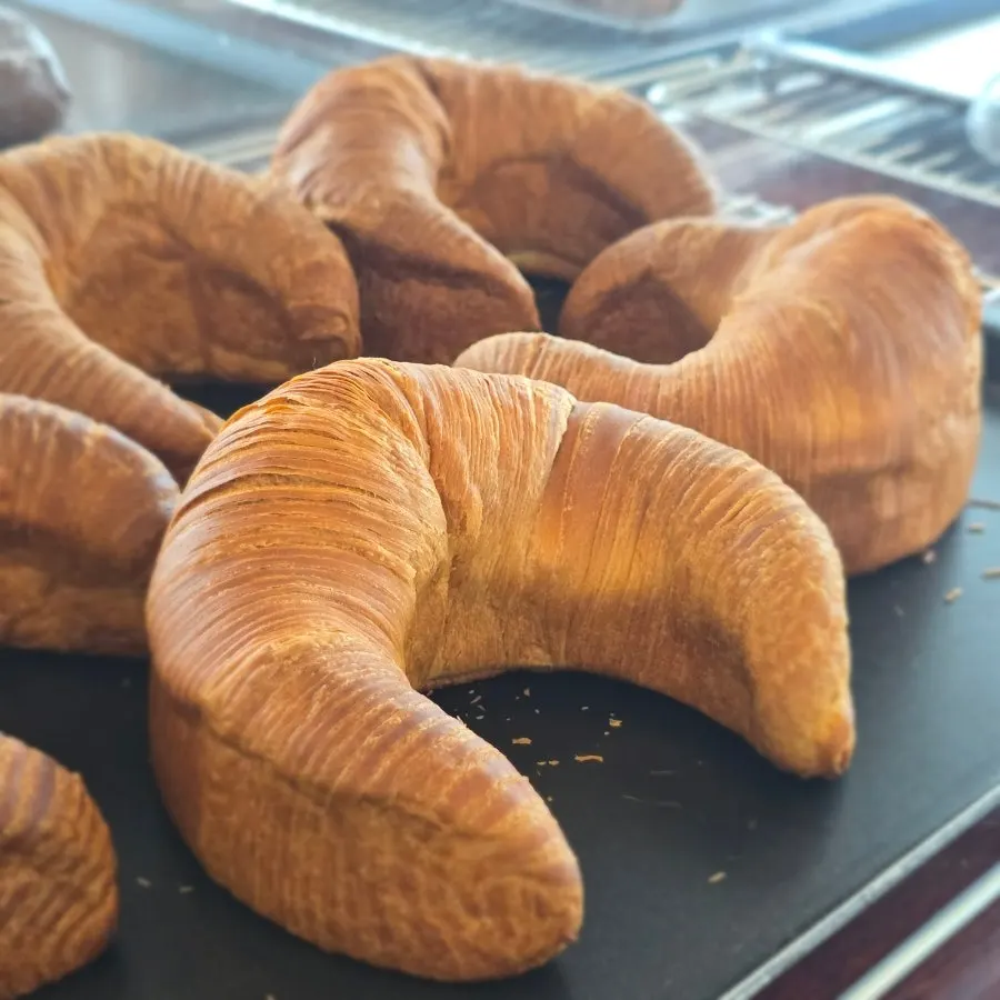 Close-up of Cafe Neorae's bread display case