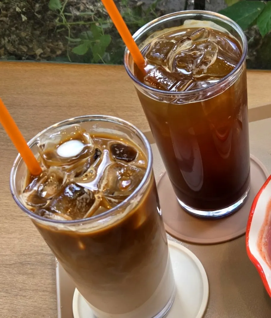 빙수와 함께 마신 아이스 아메리카노