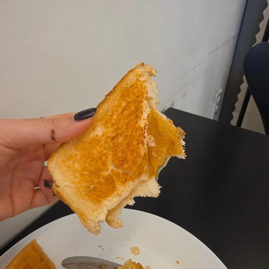 애플잼이 발린 캔시플 애플 토스트