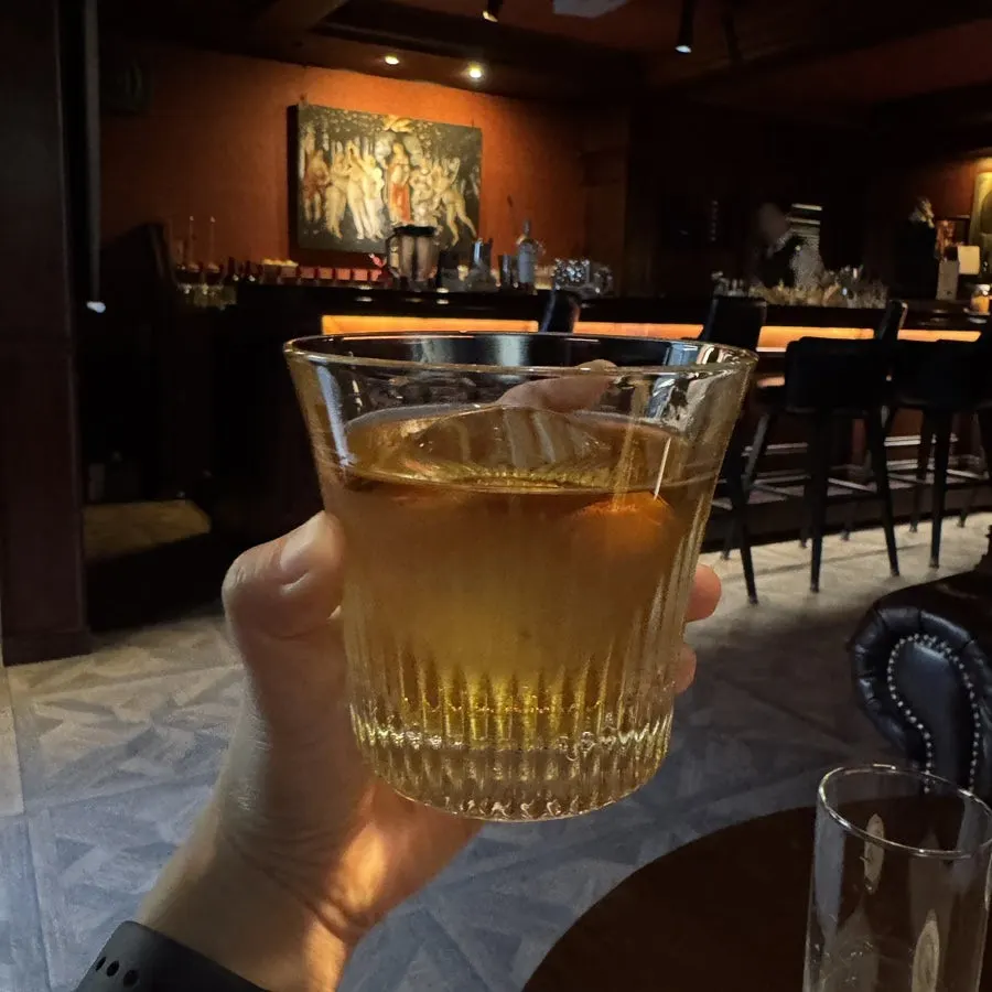 Rusty Nail made with Scotch whisky and Drambuie