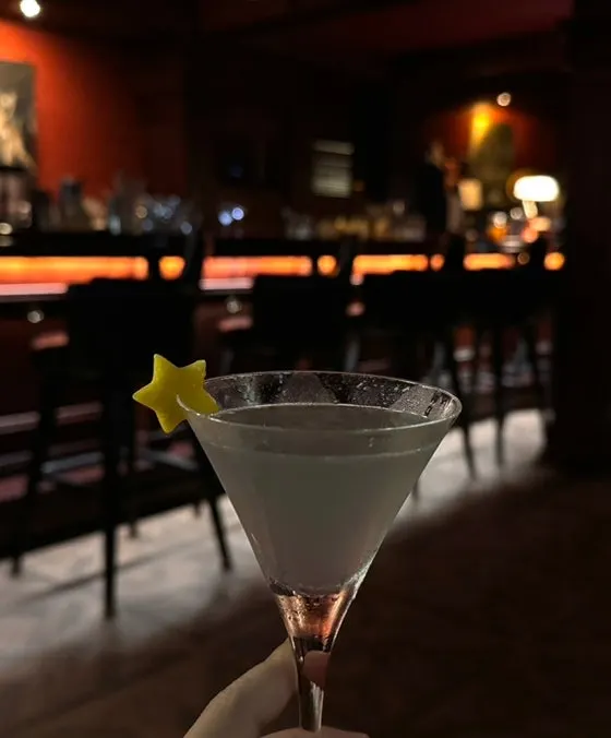 Aviation cocktail made with gin and lemon