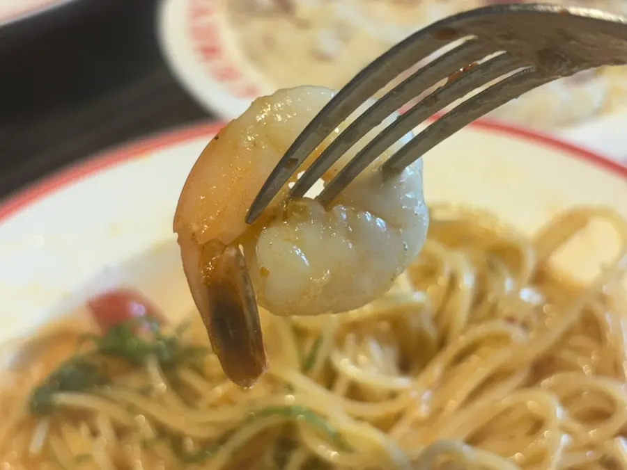 Pasta noodles coated in the oil sauce