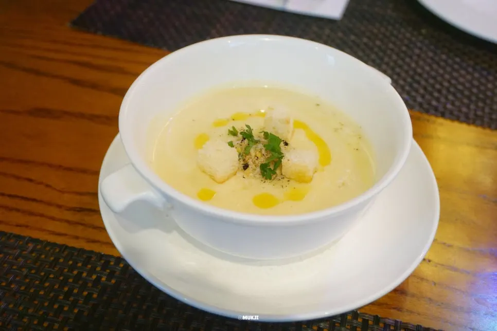 訪問した日の本日のスープとして出てきたさつまいもスープ