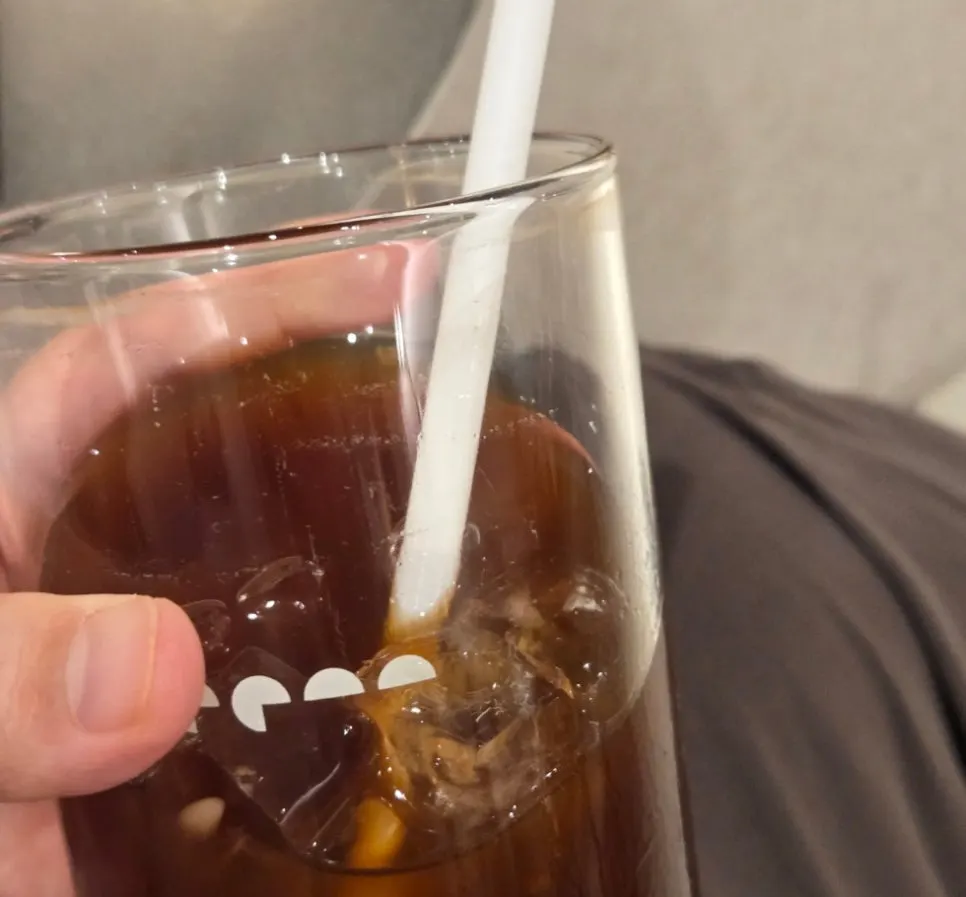 Iced americano with a biodegradable straw