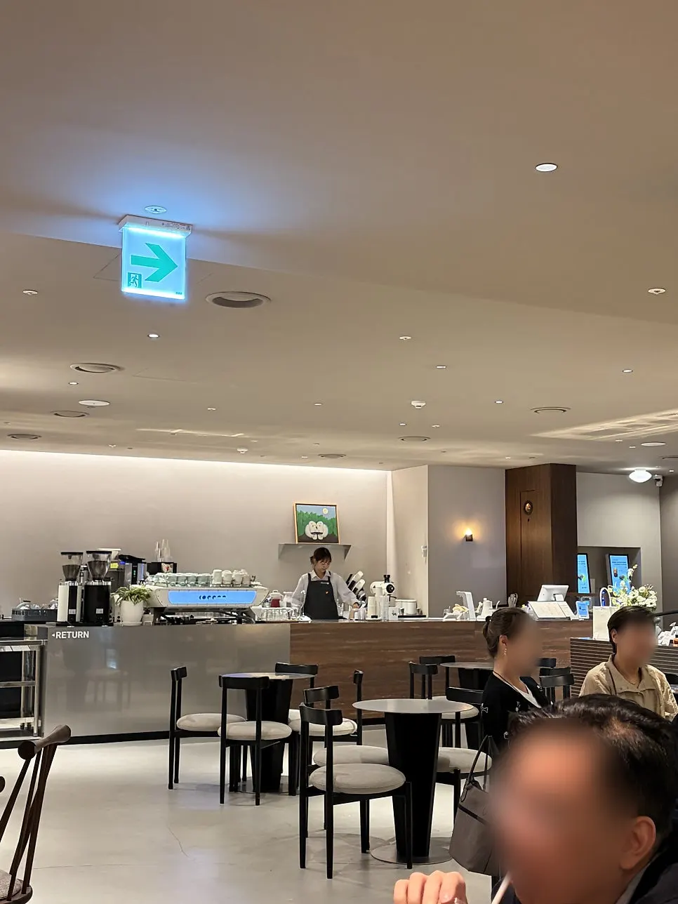 Entrance to Center Coffee Gwanghwamun on the day of the visit