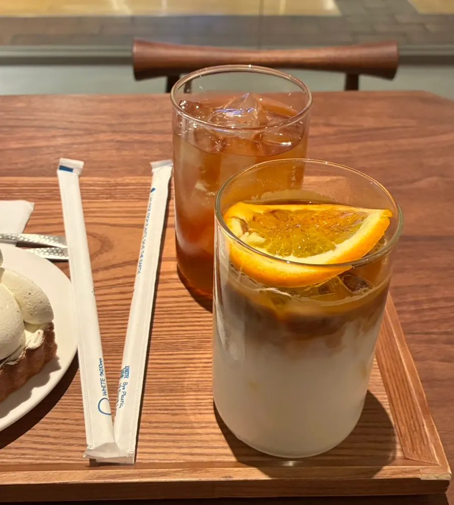 Bánh Earl Grey lemon tart và Orange Bianco